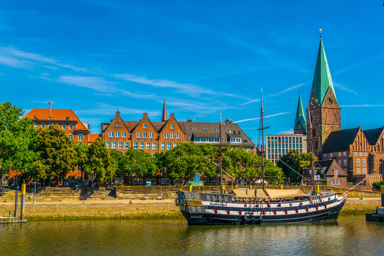 Weser riverside dominated by sankt martini church in Bremen, Germany.