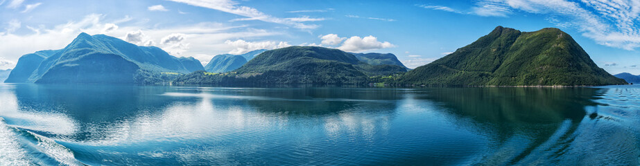 Panorama norwegische Fjorde - obrazy, fototapety, plakaty