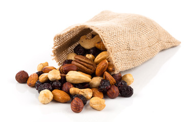 Mix nuts, dry fruits and grapes