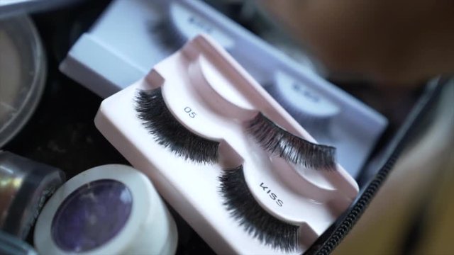 fake false eyelashes