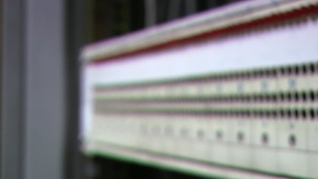 Patch panel, focus movement.