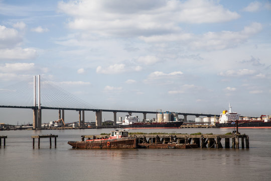 QEII Bridge over the River Thames with barges