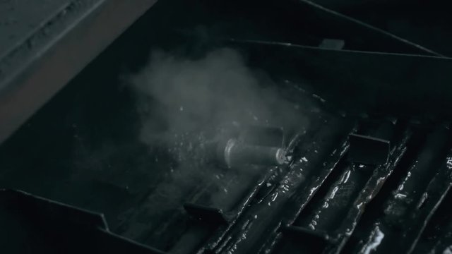 Metal cooling in slow motion
