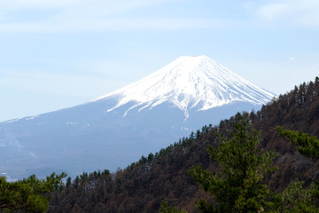 三つ峠山中腹からの富士山