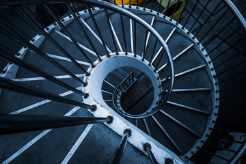 Fototapeta premium ole Spiral staircase in the city