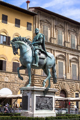 Naklejka premium Statue of Cosimo I Medici, Florence, Italy