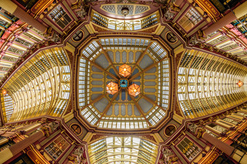 Obraz premium London, England. May 2017. The central interior of Leadenhall Market, Gracechurch Street, City of London, England