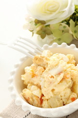potato and carrot egg salad