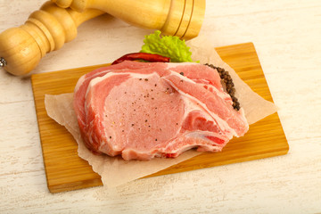 Raw pork cutlet