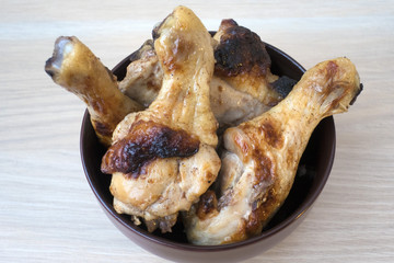 appetizing cooked chicken legs