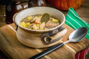 The sour soup made of rye flour.