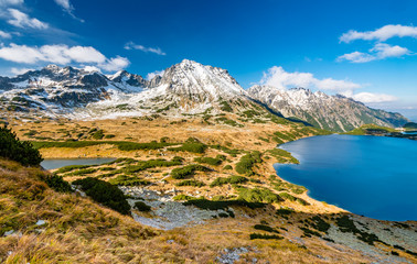 Naklejka na ściany i meble Tatra mountains, autumn valley panorama with lake, sunny day