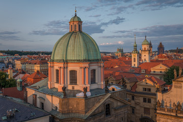 Fototapeta premium Sunset over Prague old town