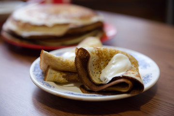 pancakes with sour cream