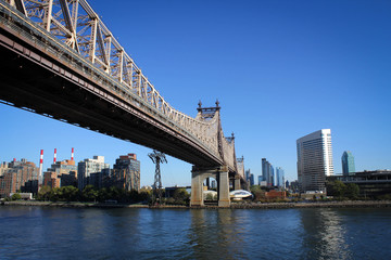 Fototapeta na wymiar Queensboro bridge view from Manhattan, New York, USA
