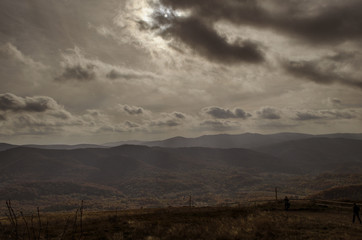jesienna panorama Bieszczadów 