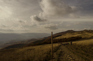 jesienna panorama Bieszczadów  © wedrownik52