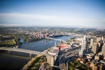 Obraz premium Aerial view of Cincinnati Ohio