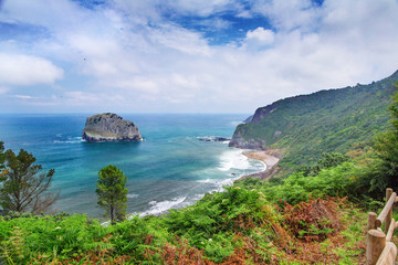 Obraz premium View of the sea from the high coast