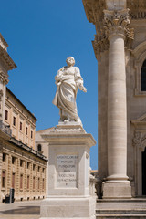 Fototapeta na wymiar Statue of St. Peter in front of the cathedral, Ortigia
