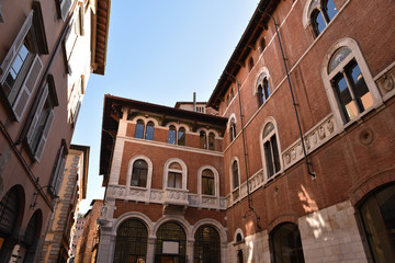 Fototapeta na wymiar Palais Renaissance à Lucca en Toscane, Italie