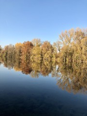 Autunno in Lombardia: il lago di Basilio