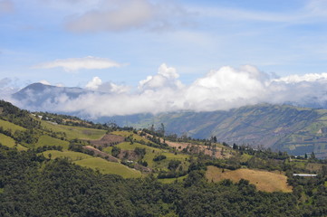 Fototapeta na wymiar Baños de agua santa, Ecuador