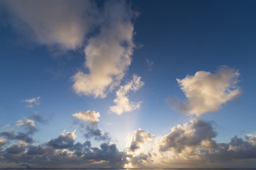 Fototapeta na wymiar Wolkenstimmung über Ostfriesland.