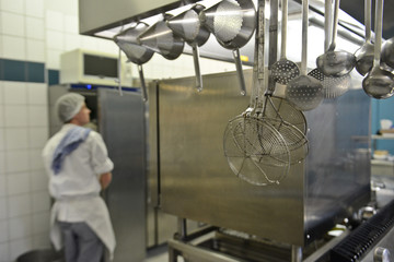 enseignement ecole atelier secondaire professeur etudiant adolescent education etude examen...