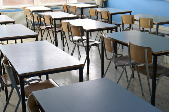 ecole enseignement &eacute;ducation classe cours dipl&ocirc;me