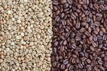 Green and roasted coffe beans