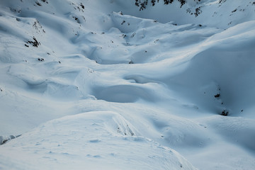 Fototapeta na wymiar mountain cover with snow