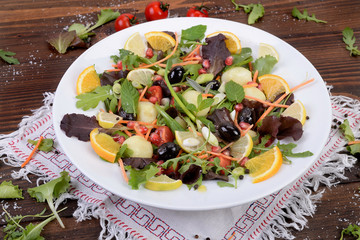 Insalata mista vegetariana