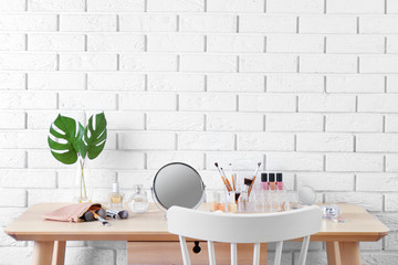 Cosmetic set with mirror on dressing table
