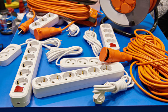 Extension cord and power strip