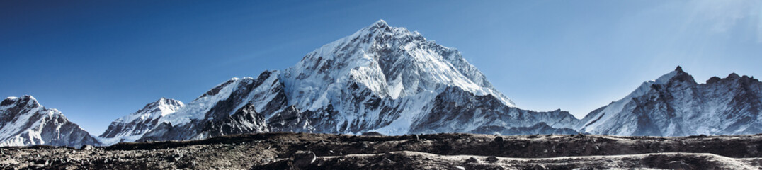 Highest mountain in the world. Panoramic view of Himalaya mountain. Way to Everest base camp, Khumbu valley, Sagarmatha national park. - obrazy, fototapety, plakaty