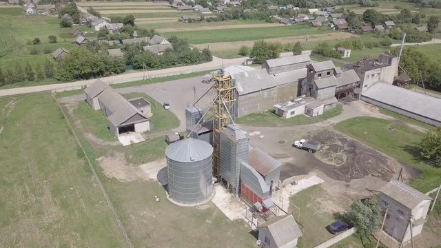 завод по заготовке рапса / сооружение для сбора и взвешивания урожая рапса