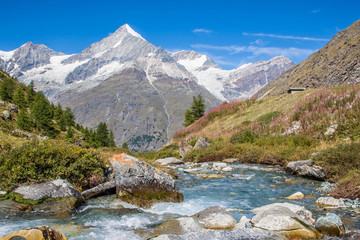 Fototapeta na wymiar Snow capped mountain, glacier and valley