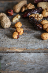 mix of nuts and dates (peanuts, nuts, walnuts, dates, etc.)