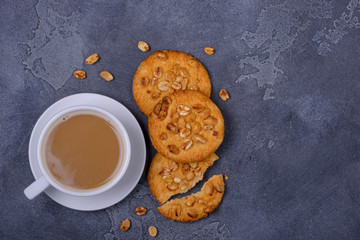 Closeup coffee with milk and peanut cookies