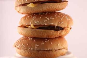 fasfud a cheeseburger on a light background