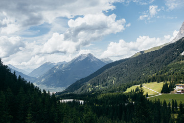 Fototapeta na wymiar Nature in the summer Alps