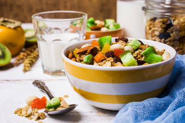 Dry oat flakes with candied fruits