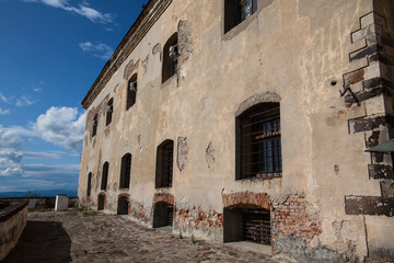 Fototapeta na wymiar Castle XI century. Mukacheve, Ukraine