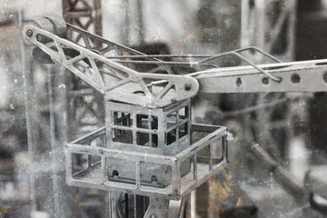 Obraz premium Very old toy, a metal crane