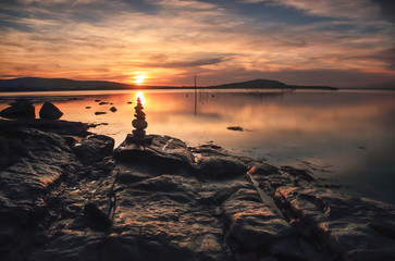 sea,sky,water,sun,landscape,nature,beach,reflection,travel