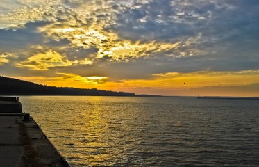 Obraz premium Rarely any bird will reach the middle of the Dnieper