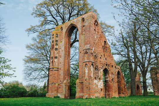 Kloster in Eldena