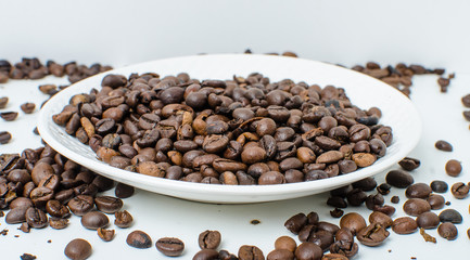 Roasted coffee beans