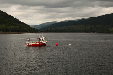 Fototapeta na wymiar Scottish landscape with mountains and lakes